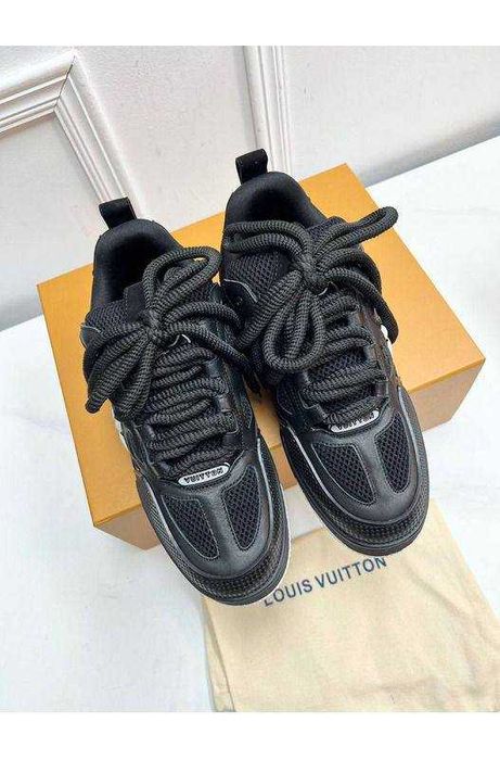 (БЕЗ ПЕРЕДОПЛАТИ)Louis Vuitton Skate луї віттон скейт чорні