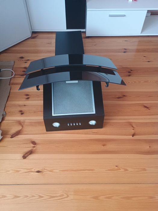 Okap kuchenny czarny