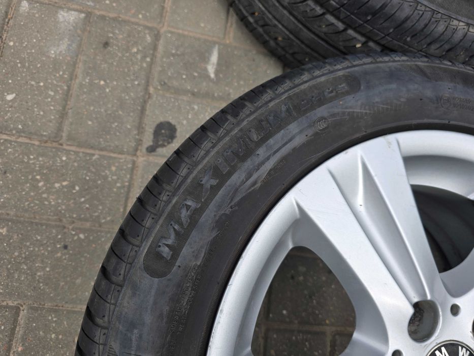 BMW E87 E81 E82 E90 E91 Alufelgi 16" 5x120 7J ET44 STYLING 222 Opony 205/55R16