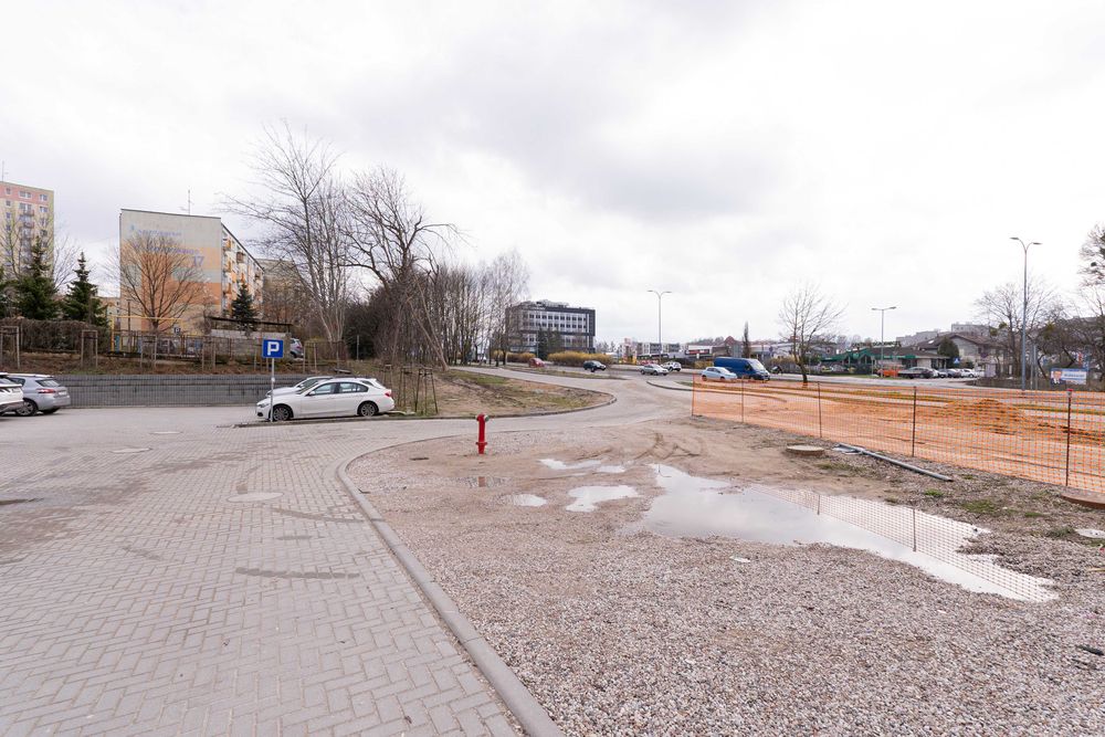 Do wynajęcia miejsce postojowe w garażu