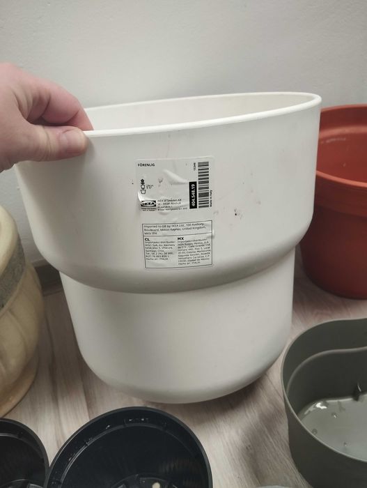 Cena za wszystko. Donice do sadzenia.