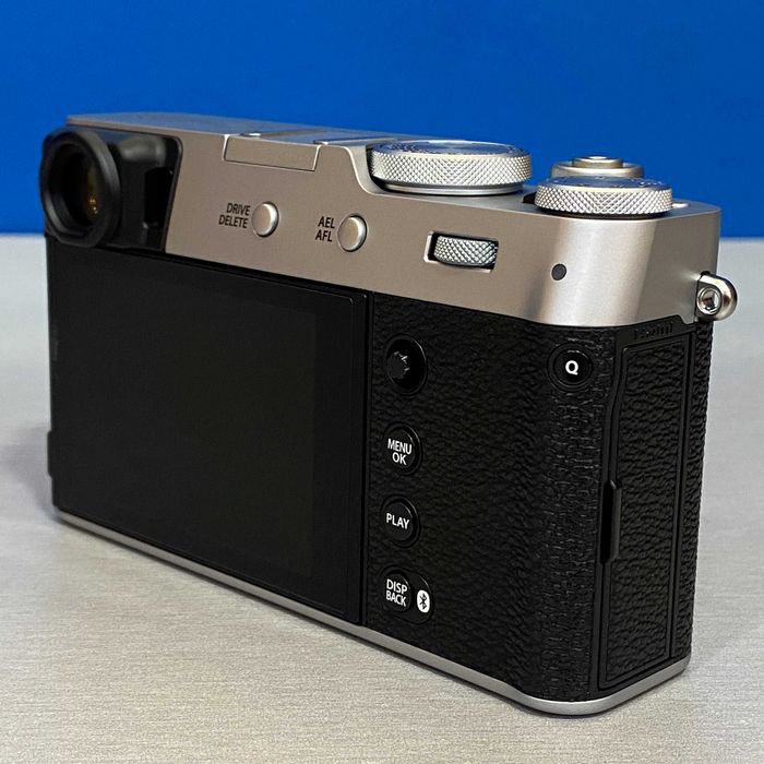 Fujifilm X100VI (40.2MP) | NOVA | 3 ANOS DE GARANTIA