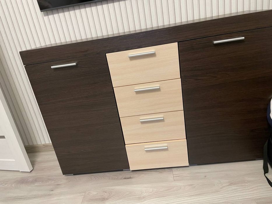 Комод у спільню/вітальню