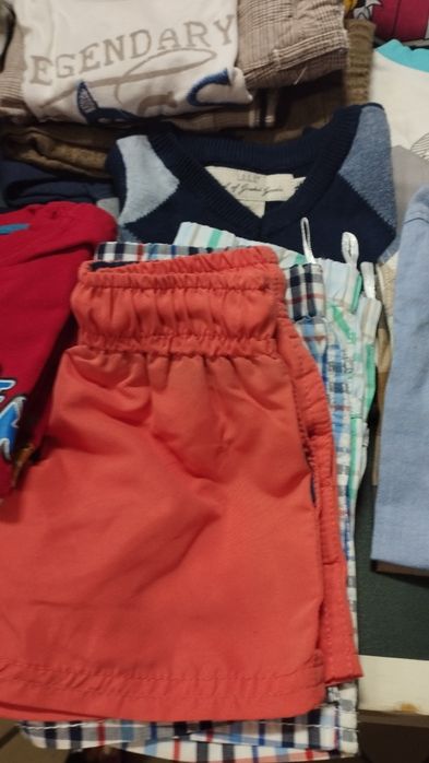 Lote de roupa e calçado criança