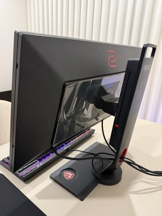 Monitor BenQ Zowie 240hz