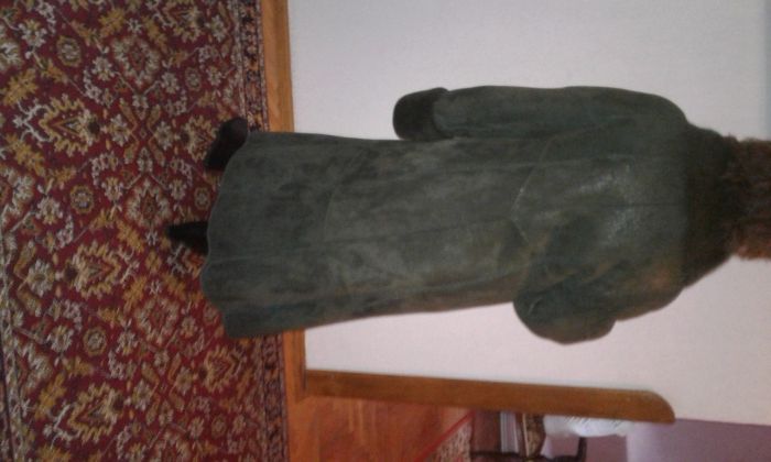 Дублянка нова з натуральної овчини з хутром песця