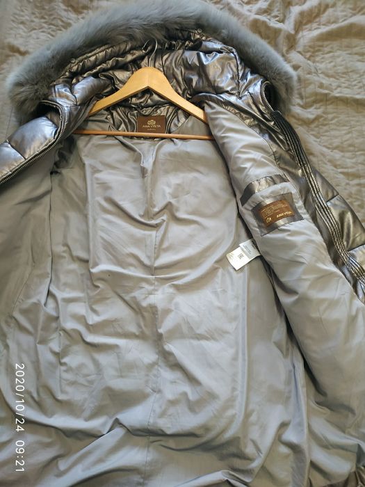 Продам пуховик на зиму