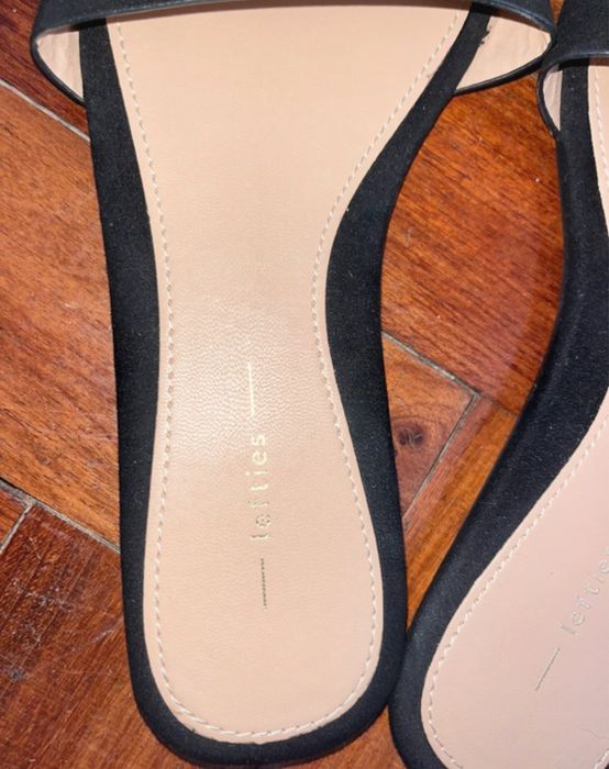 Sandalias Rasas Lefties