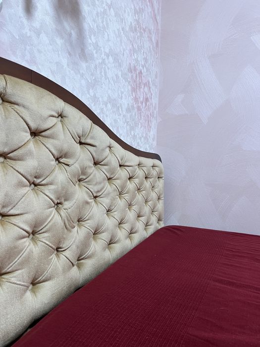 Кровать двухспальная