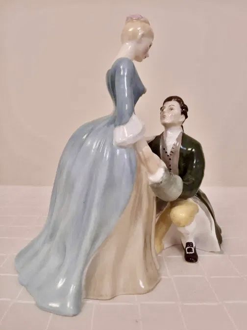 *Royal Doulton Kolekcjonerska Figurka Porcelana Angielska Lalka Para
