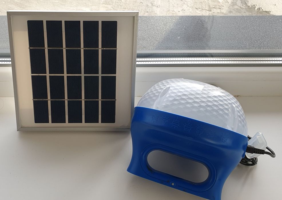 Портативна лампа (фонарик)