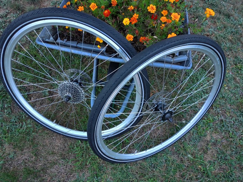Koła rowerowe 28 tarczowe SKYLINE