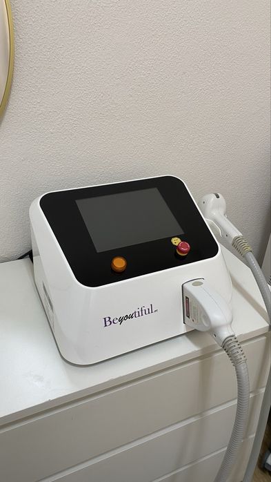 Maquina depilação a laser diodo - Beyoutiful Galaxy B12