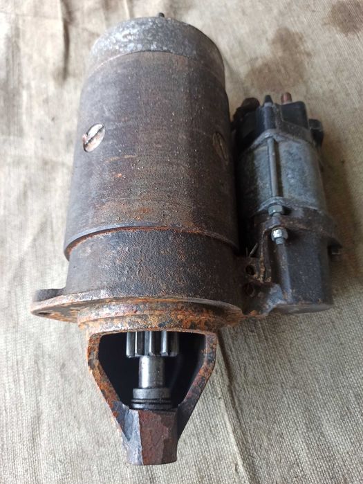 Стартер Ваз 2101-2107 в отличном состоянии.