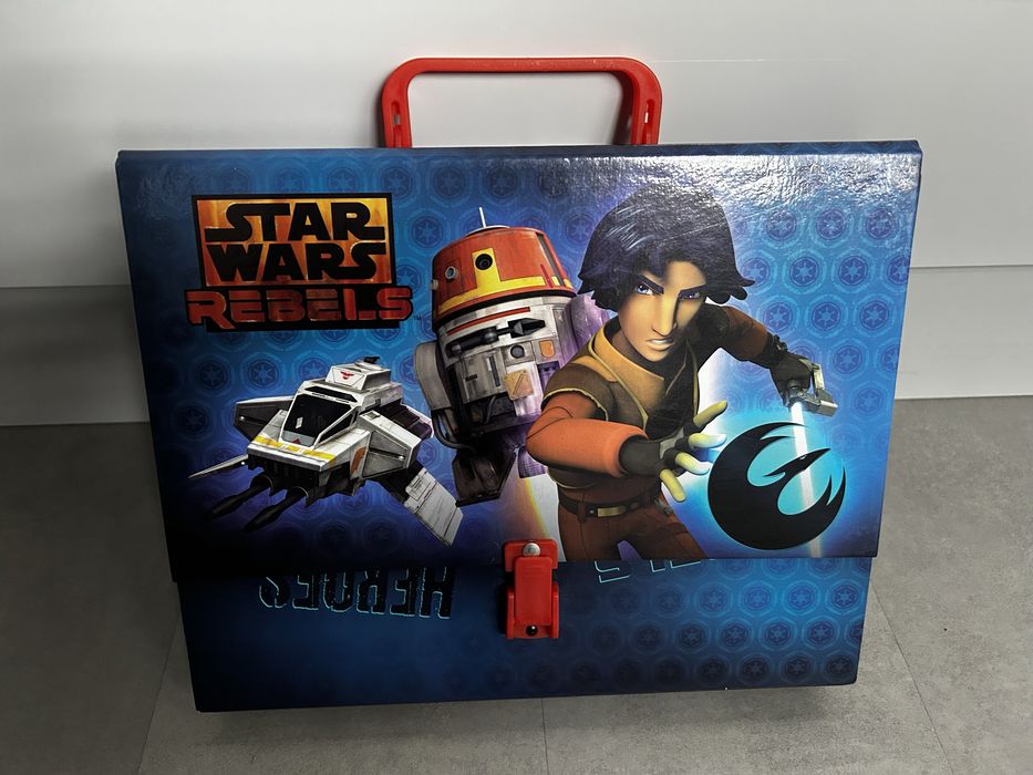 Teczki dziecięce format A4- 2 szt.
