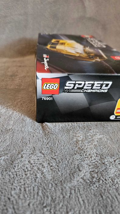 LEGO 76901 - Toyota GR