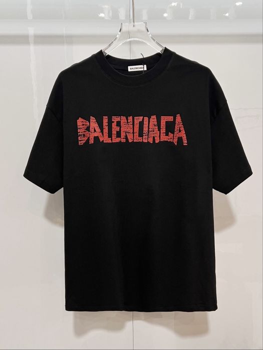 Футболки Balenciaga унісекс
