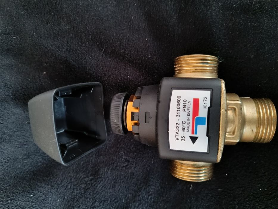 Zawór termostatyczny esbe VTA 322