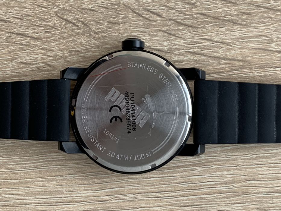 Наручний годиннки Puma 100m