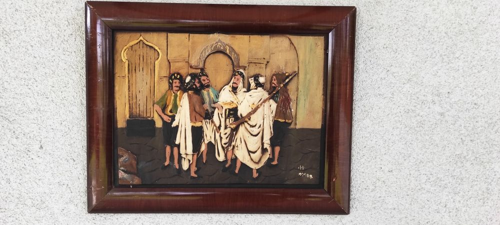 Płaskorzeźba Arabowie Strzelba Arab
