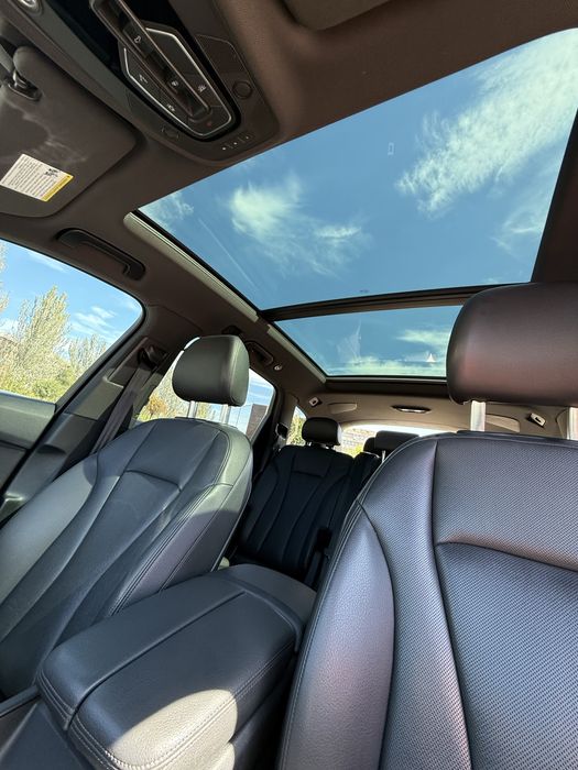Audi Q7 2018 VIN WA1VAAF75JD051446 фото оголошення 6 з 17