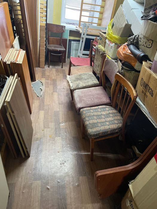 Стулья деревянные б/у