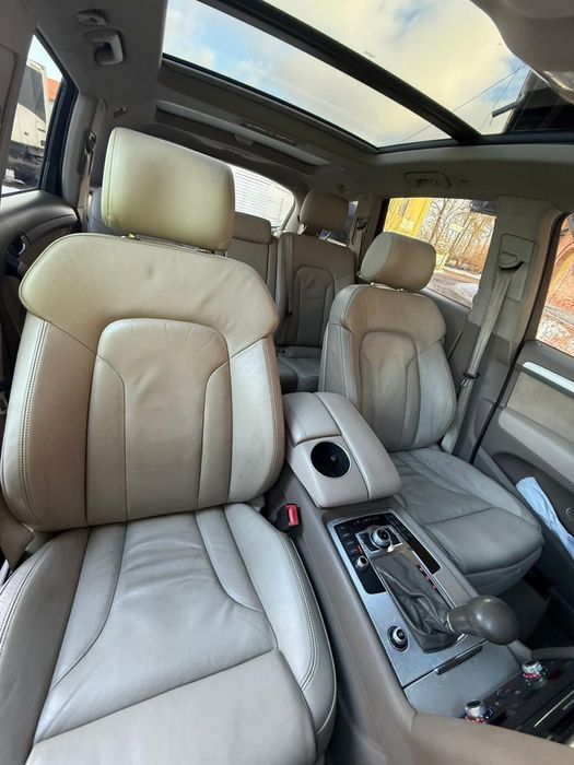 Audi Q7 3.0D 2011R