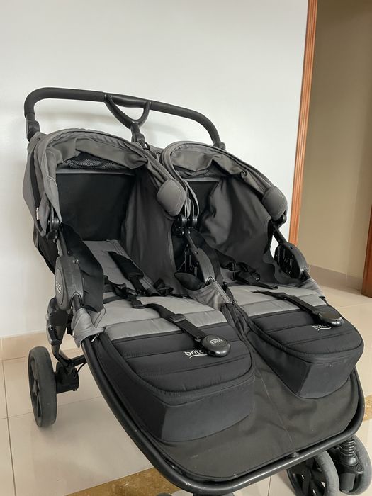 Carrinho duplo Britax B-Agile