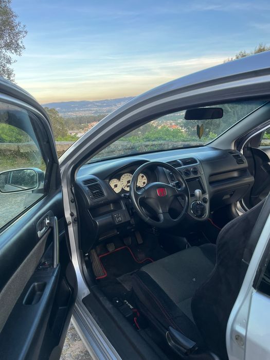 Honda Civic — fotografia 6