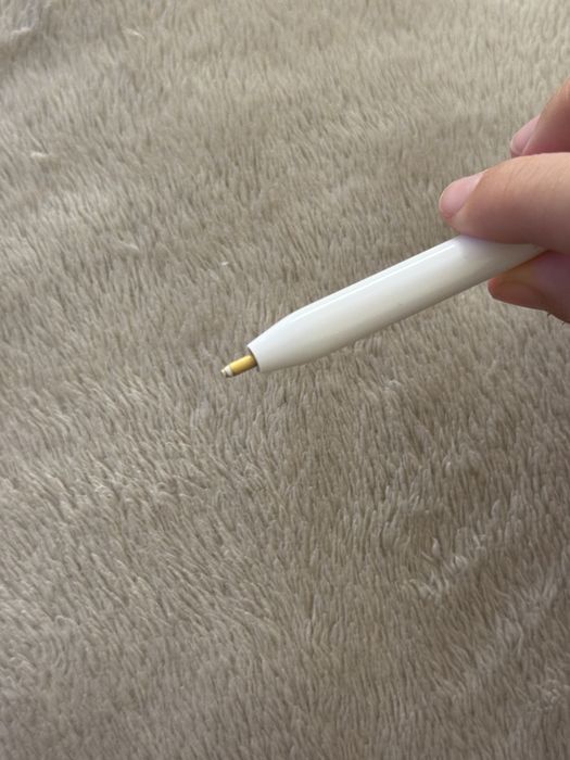 Apple pensil 1.