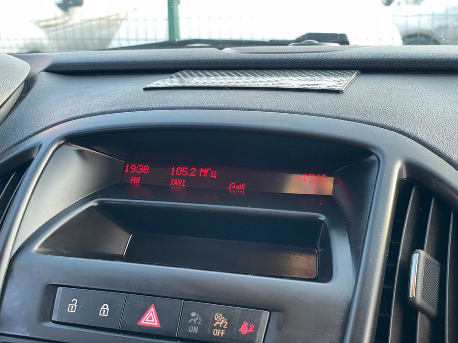 Opel Astra 2011 дизель