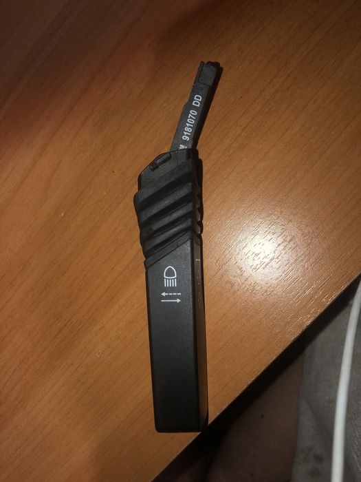 Переключатель поворотов Vectra C/Вектра Ц ,сигнум