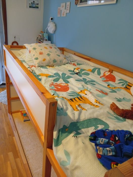Cama criança IKEA