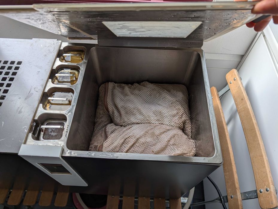 Máquina de fazer Cerveja 20 litros de Capacidade