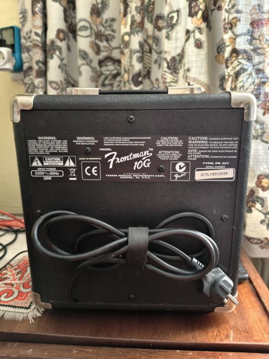 Комбопідсилювач Fender Frontman 10g