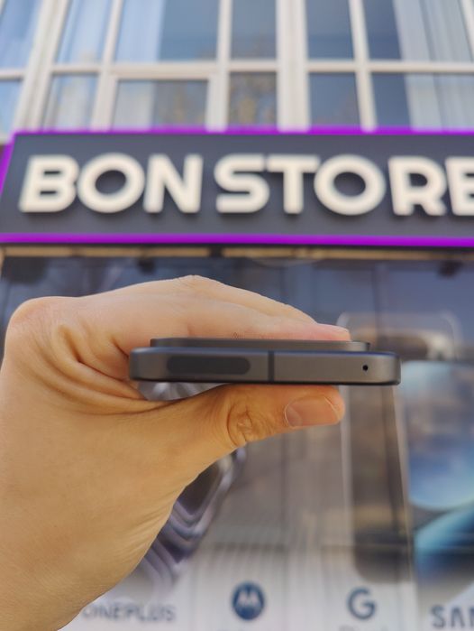 Магазин. Гарантія. Pixel 9 128gb. Black. 2 цикли