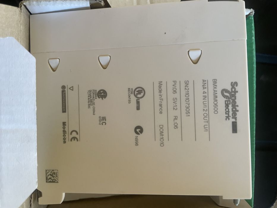 Schneider Electric BMXAMM0600 Modicon X80 аналоговий модуль НОВИЙ