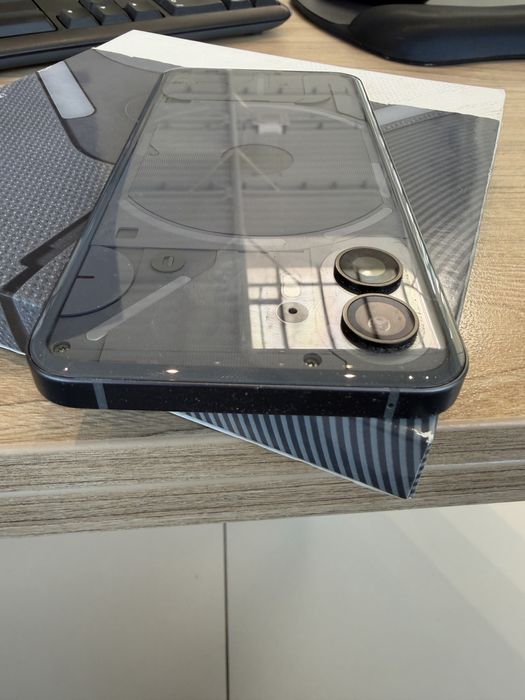 Nothing Phone 2 12GB/256GB 120hz Idealny czysty android