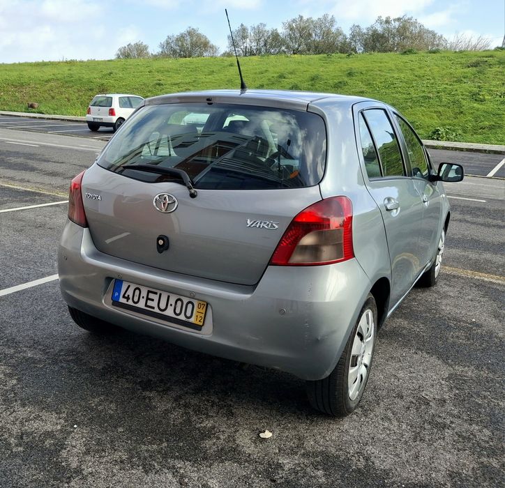 Toyota Yaris 1.0i 68cv C/AC Nacional 07