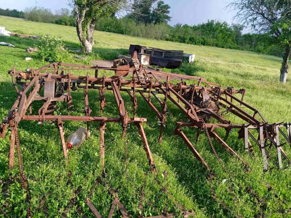 Продам культіватор до трактора.