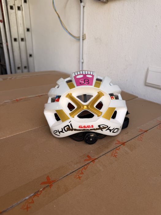 Capacete ciclismo ekoi gara
