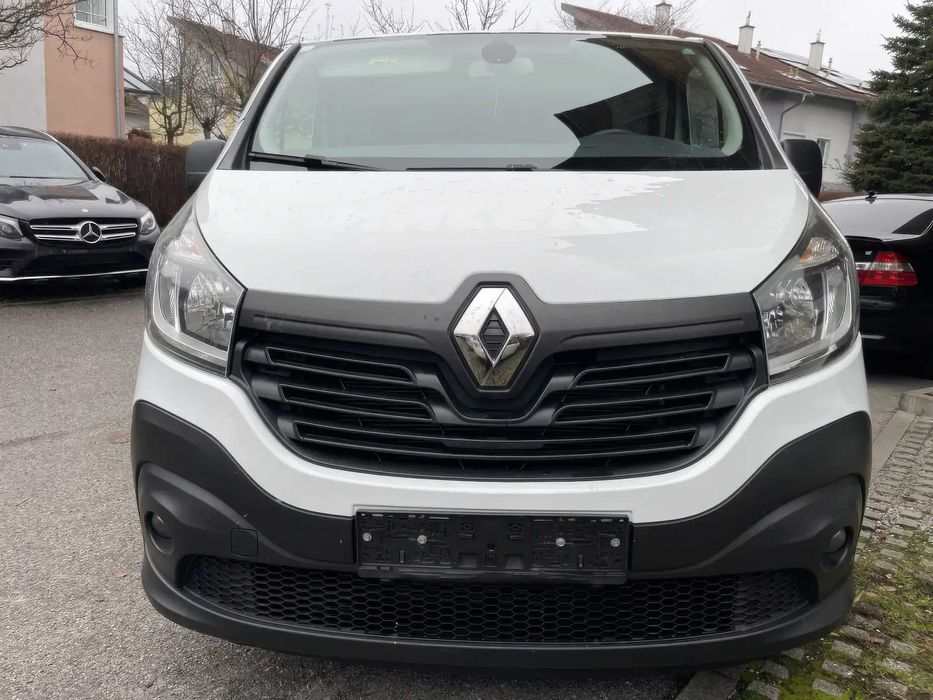 Renault Trafic      2015