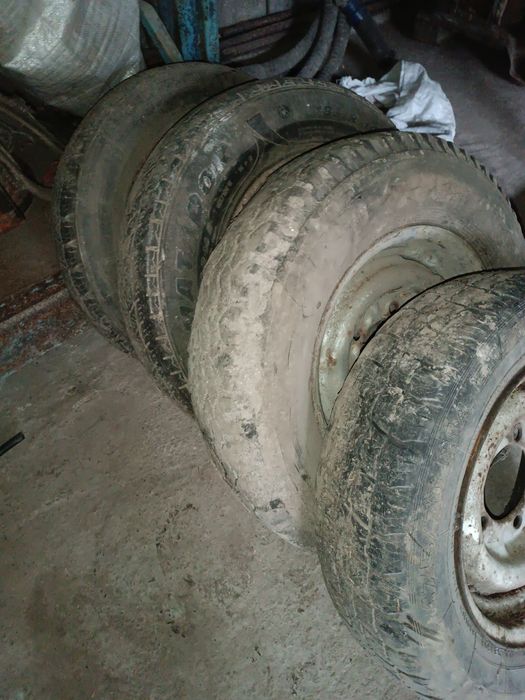 Продам колеса.   .