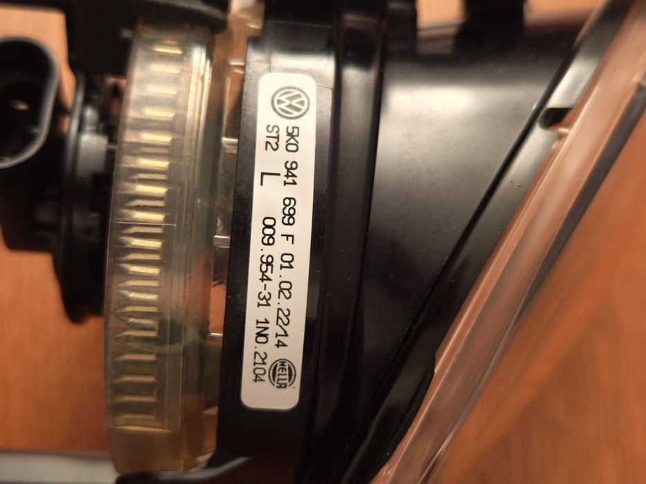 Farol nevoeiro VW Golf VI