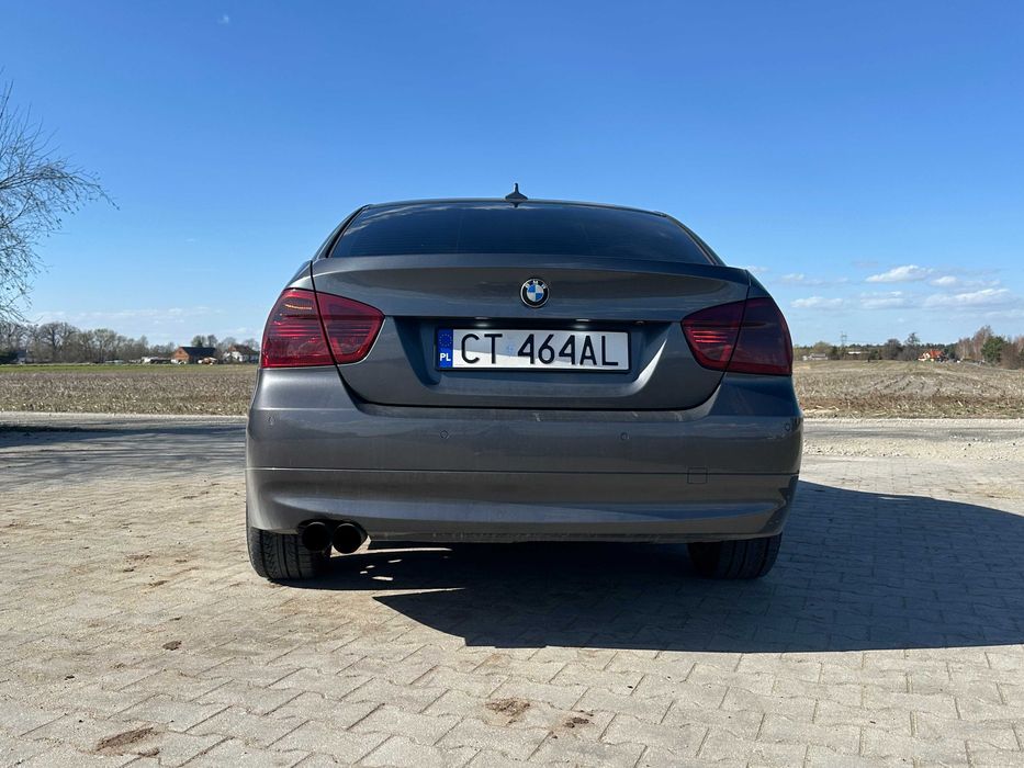 BMW Seria 3 E90 320I