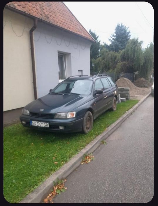 Toyota Carina