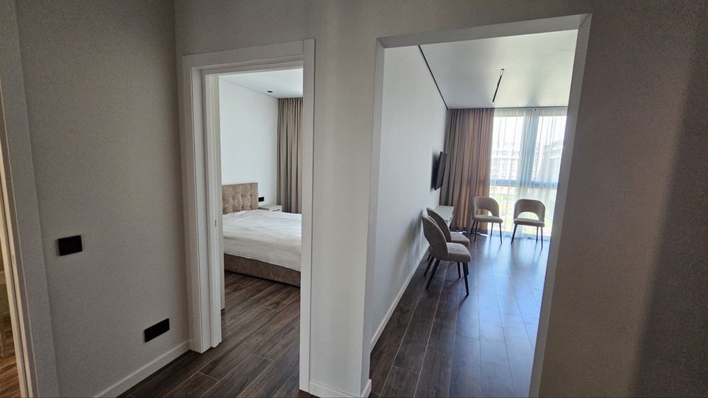 Оренда 1.5-кімн квартири в Parkland