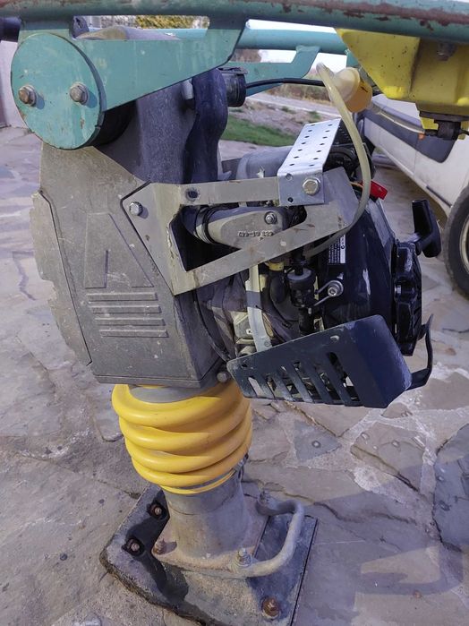 Zagęszczarka Skoczek AMMANN ACR 68