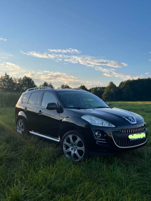 Peugeot 4007