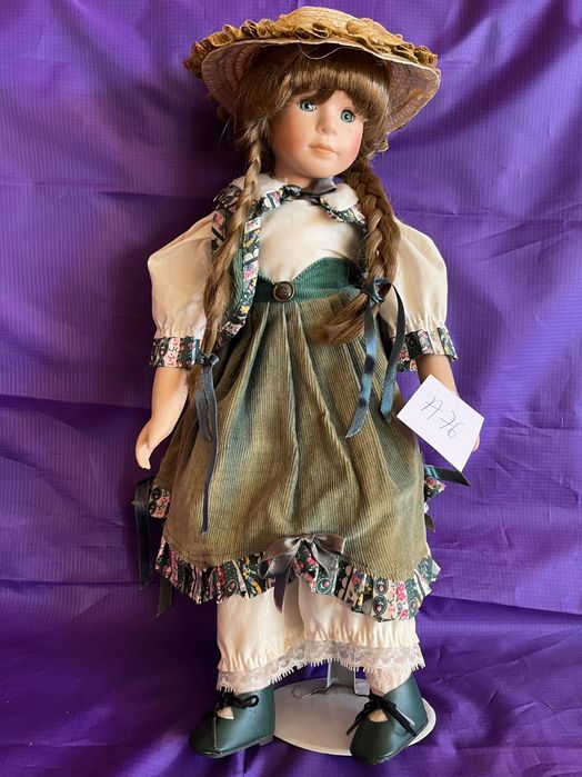 Lalka Porcelanowa kolekcjonerska W pięknym stanie